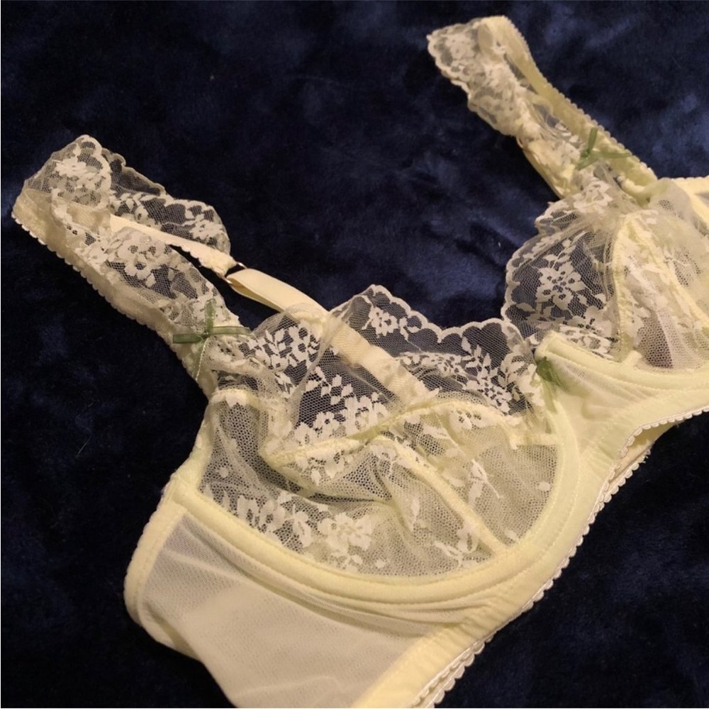 💛 Adore Me Unlined Clera Bra Neon Yellow Lace Green Bows 38F 3D 38 DDD
